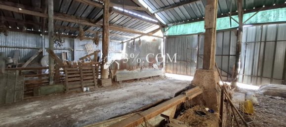 3 bedrooms House in Oisemont, France No. 363584 10