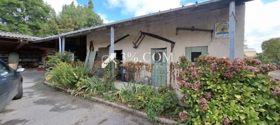 3 bedrooms House in Oisemont, France No. 363584 9