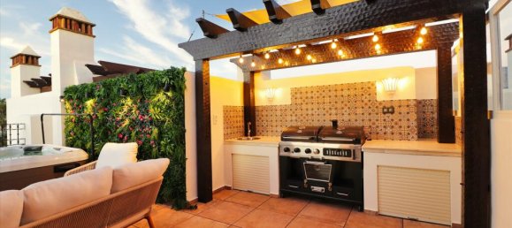 4 chambres Penthouse à Estepona, Spain No. 45418 17