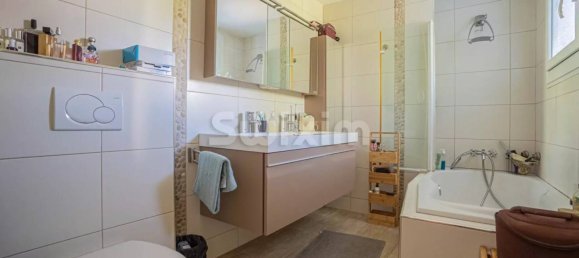 4 bedrooms House in Prevessin-Moens, France No. 199017 14