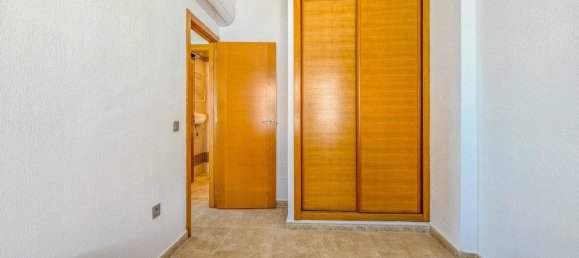 3 bedrooms House in Torrevieja, Spain No. 188321 2