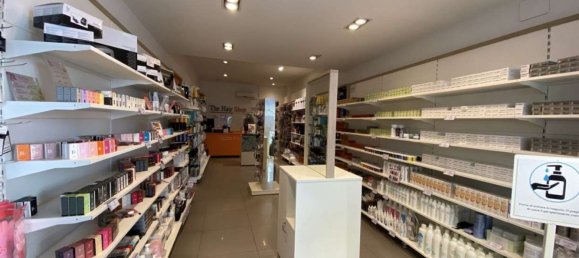 Propriété commerciale à Trento, Italy 90m² No. 119858 3