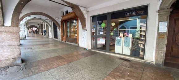 Propriété commerciale à Trento, Italy 90m² No. 119858 2