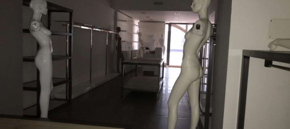 Propriété commerciale à Trento, Italy 90m² No. 119858 9