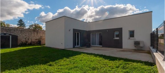 Casa de 4 habitaciónes en Mehun-sur-Yevre, France No. 229757 8