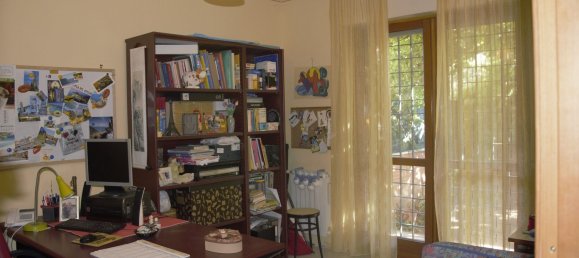 4 rooms Apartment in Rome, Italy No. 294887 10