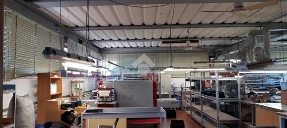 185m² Warehouse in Scandicci, Italy No. 229816 22