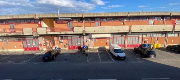 185m² Warehouse in Scandicci, Italy No. 229816 14