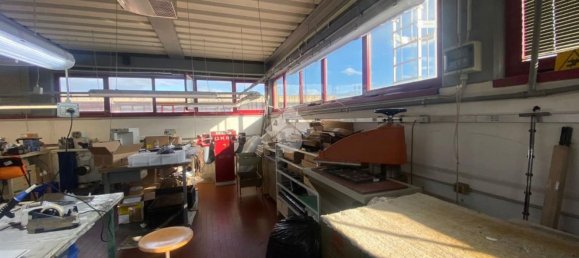 185m² Warehouse in Scandicci, Italy No. 229816 30