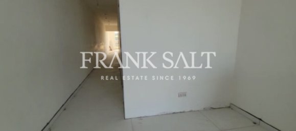 3 Schlafzimmer Maisonette-Wohnung in Saint Paul's Bay, Malta, Nr. 7940 2