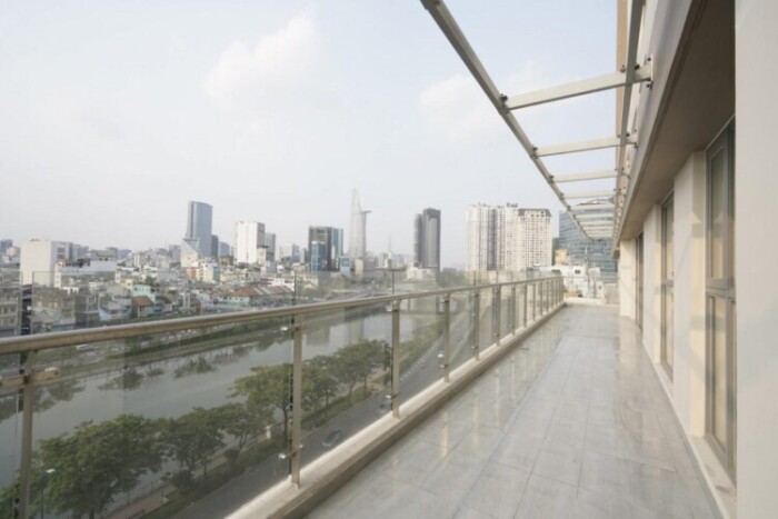 3 bedrooms Apartment for rent in District 4, Ho Chi Minh, Vietnam № 75064