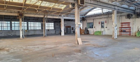 5500m² Warehouse in Udine, Italy No. 373060 12