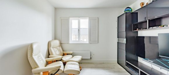 2 bedrooms Apartment in Crawley, United Kingdom No. 6285 14