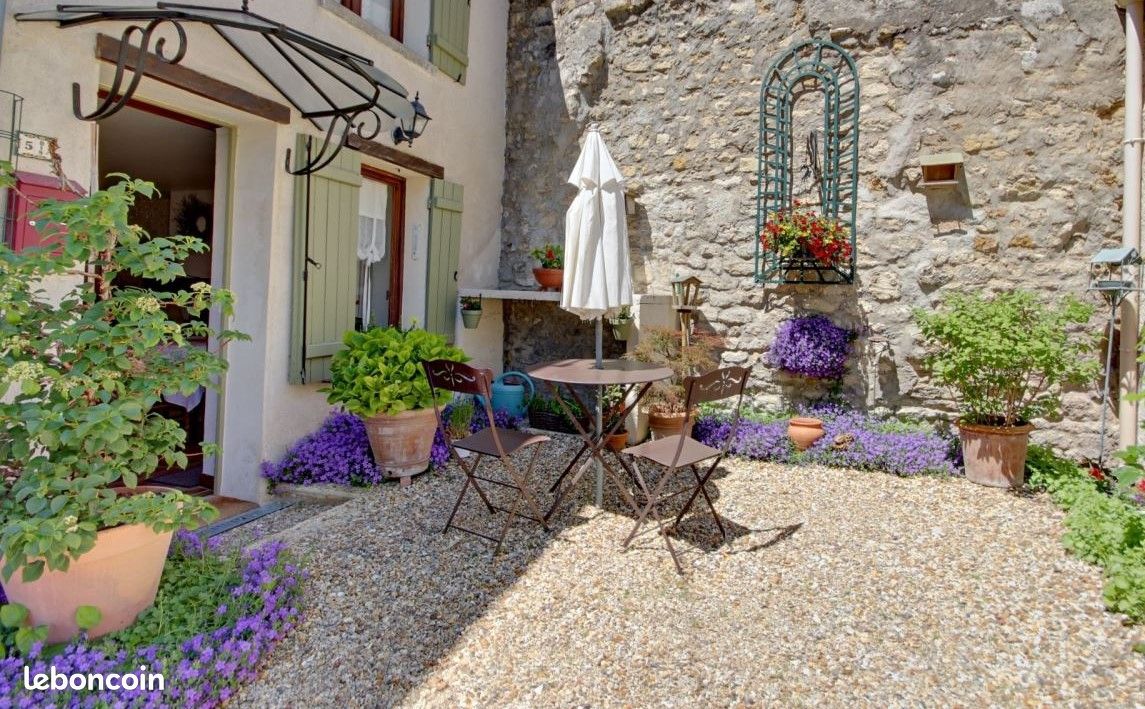 2 غرف نوم منزل في Juziers, France رقم 328096