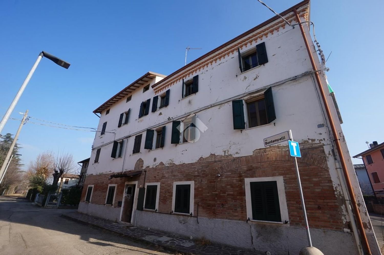 4 rooms House in Formigine, Italy No. 176550