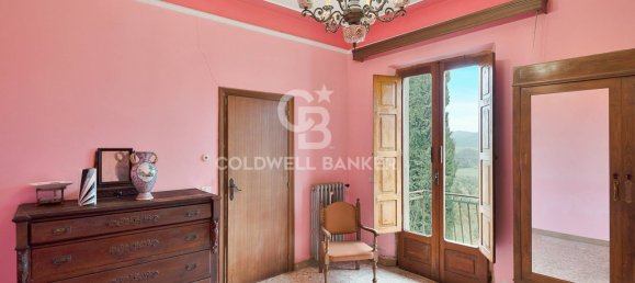 6 bedrooms Villa in Volterra, Italy No. 69449 18