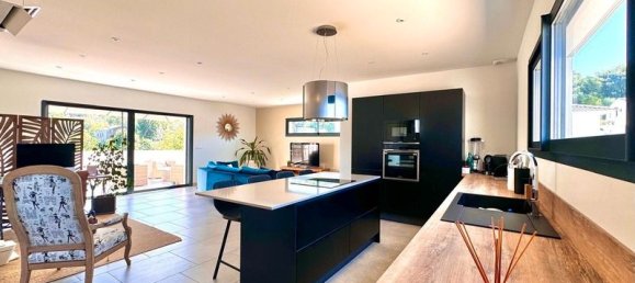 3 bedrooms House in Penta-di-Casinca, France No. 355897 4