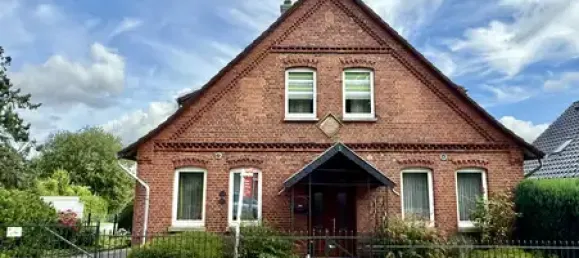7 rooms Townhouse in Hanover, Germany No. 175018 3