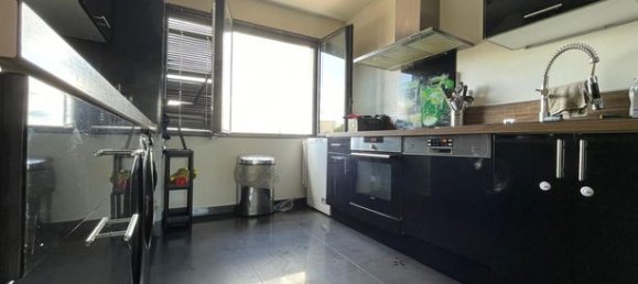 2 Schlafzimmer Wohnung in Le Blanc-Mesnil, France, Nr. 360237 4