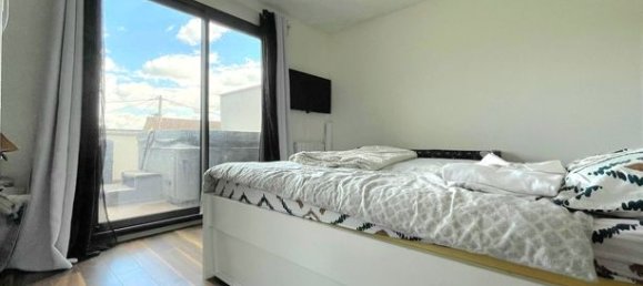 2 Schlafzimmer Wohnung in Le Blanc-Mesnil, France, Nr. 360237 6