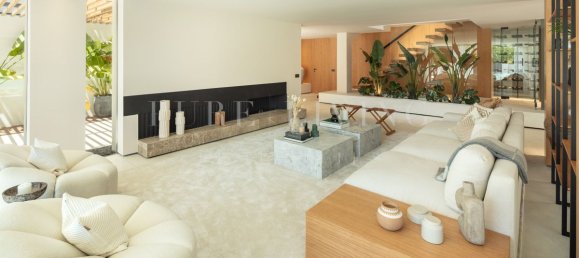 4 bedrooms Villa in Marbella, Spain No. 138603 7