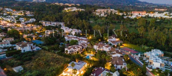 4 bedrooms Villa in Marbella, Spain No. 138603 32