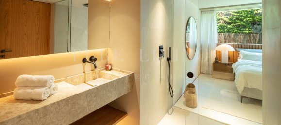 4 bedrooms Villa in Marbella, Spain No. 138603 15