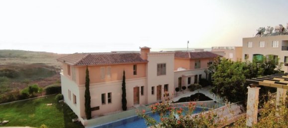 3 bedrooms Apartment in Kato Paphos, Cyprus No. 22487 4