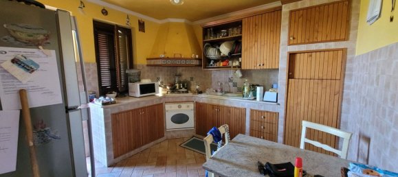 5 غرف نوم شقة في Mentana, Italy رقم 376862 6