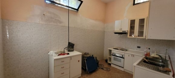 5 غرف نوم شقة في Mentana, Italy رقم 376862 28