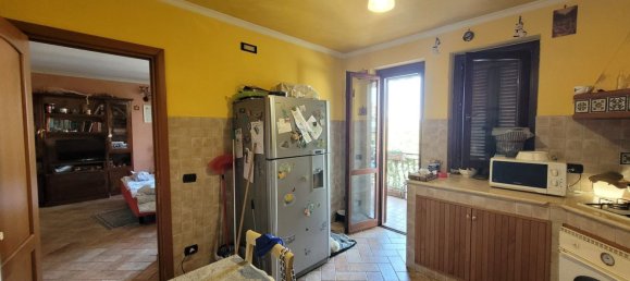 5 غرف نوم شقة في Mentana, Italy رقم 376862 8