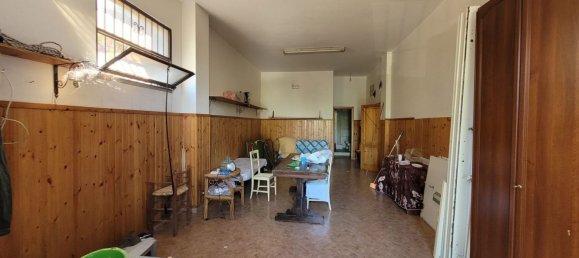 5 غرف نوم شقة في Mentana, Italy رقم 376862 32