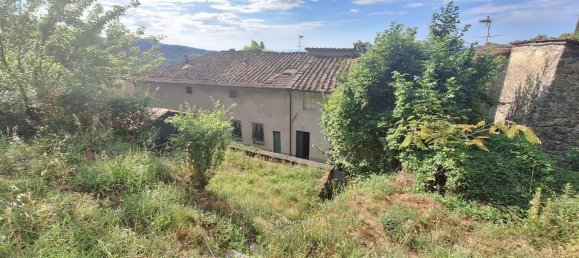 Casa de 9 habitaciónes en Pescaglia, Italy No. 281581 4