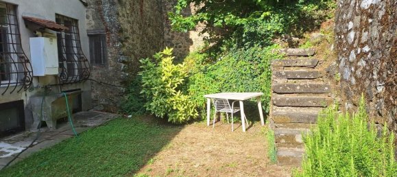 Casa de 9 habitaciónes en Pescaglia, Italy No. 281581 6