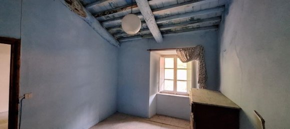 Casa de 9 habitaciónes en Pescaglia, Italy No. 281581 32