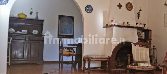 4 bedrooms Villa in Massa, Italy No. 72071 4