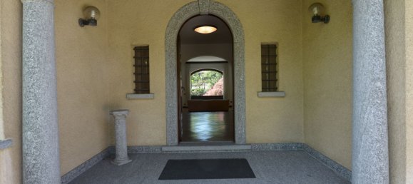 13-Zimmer Villa in Varese, Italy, Nr. 18951 2