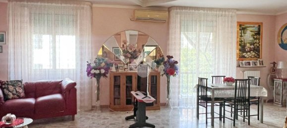 2 Schlafzimmer Wohnung in Foggia, Italy, Nr. 272046 10