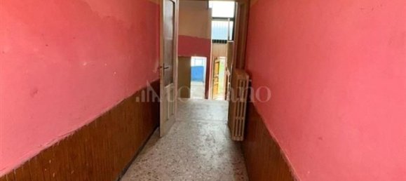 7 Schlafzimmer Haus in Avezzano, Italy, Nr. 325279 2