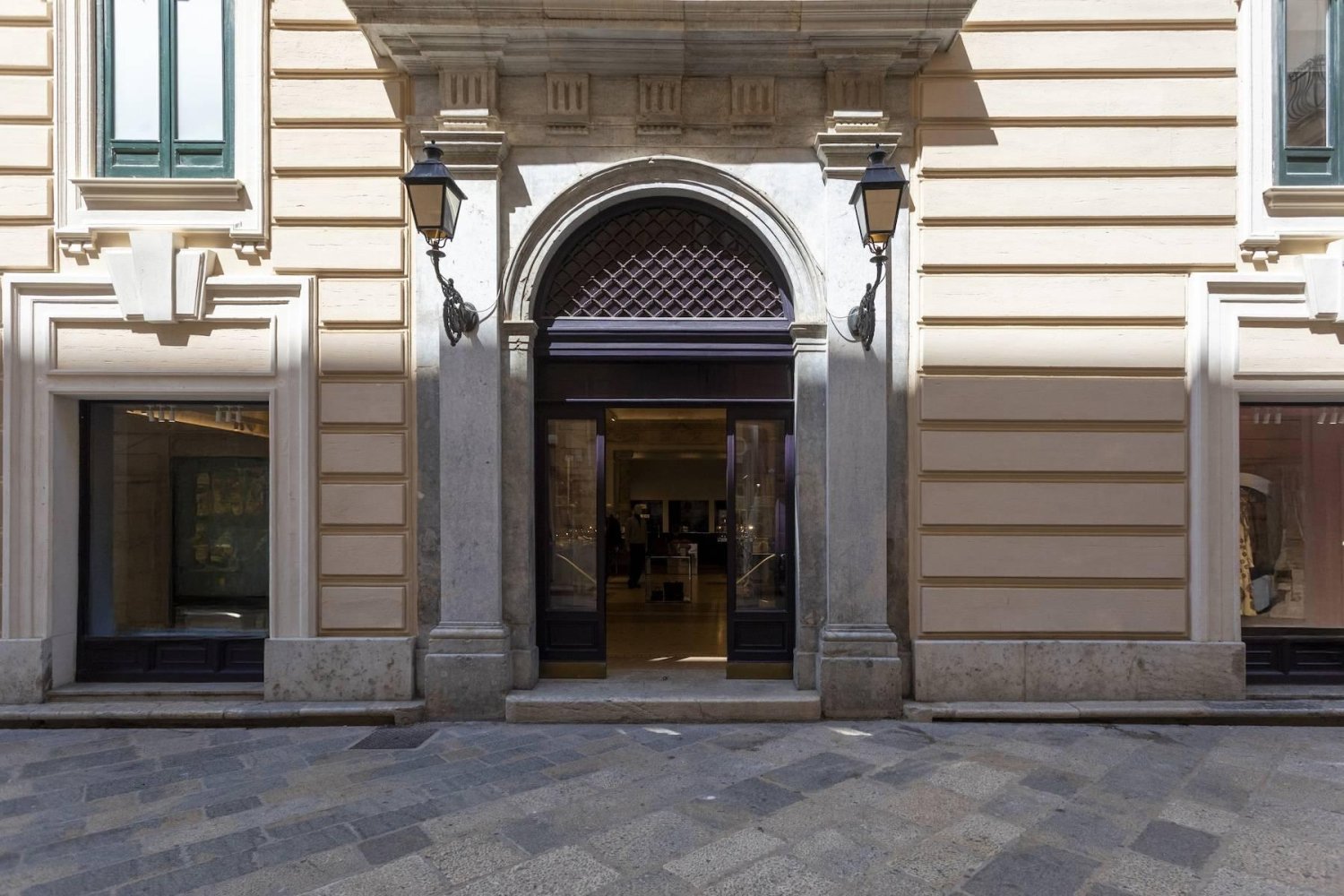 Edifício T30 em Trapani, Italy N.º 363346