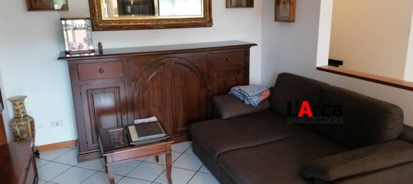Apartamento de 3 dormitorios en Ponte San Pietro, Italy No. 170407 4