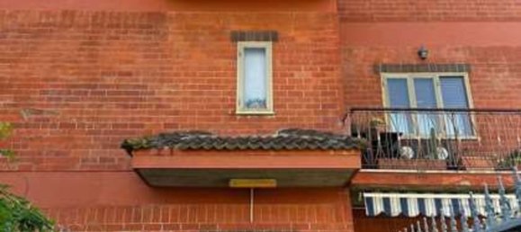 6 rooms Apartment in Rome, Italy No. 191243 2