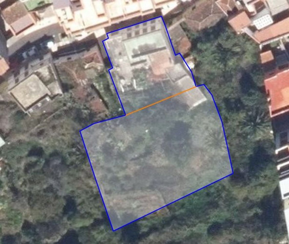 Terreno en Tenerife, Spain No. 153036