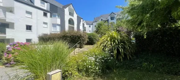 52m² Office in Vannes, France No. 290122 9