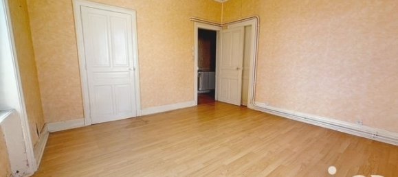 4-salle Appartement à Épinal, France No. 55831 22