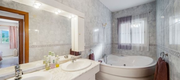 3 bedrooms House in Mijas, Spain No. 137152 16