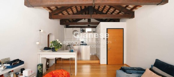 2 rooms Apartment in Treviso, Italy No. 65240 2