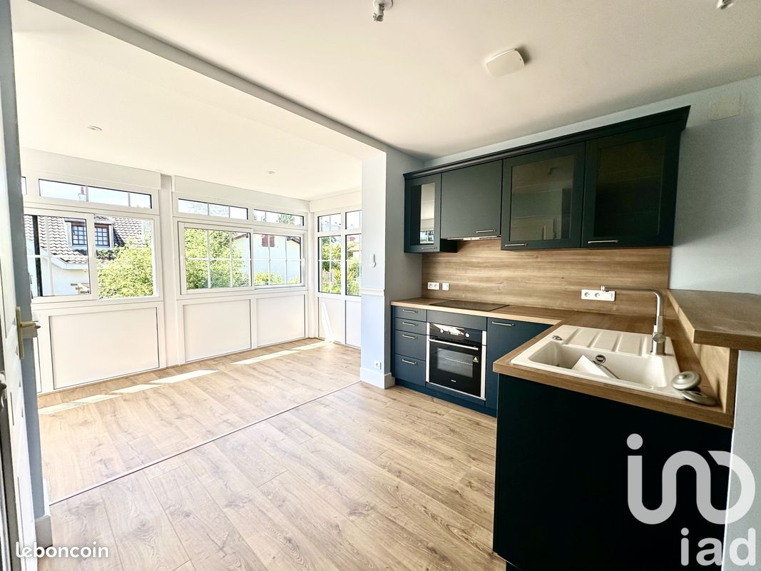 3 rooms Apartment in Dax, France No. 100370