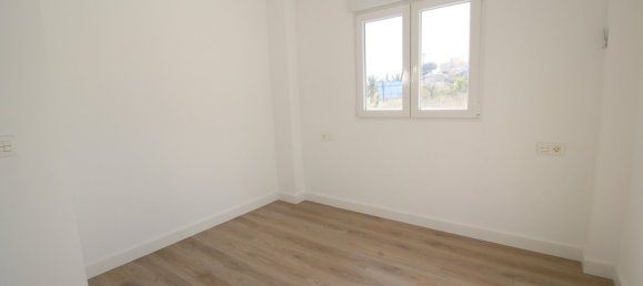 4 dormitorios apartamento en venta en La Torre, Alicante, Comunidad Valenciana, Spain № 365095 12