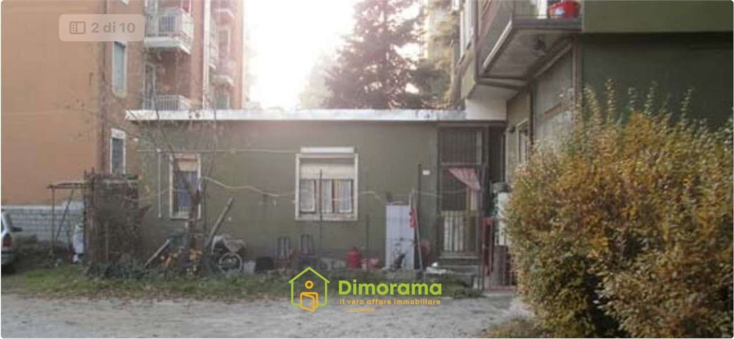 Квартира с 4 комнатами в Чинизелло Бальсамо, Италия № 7986